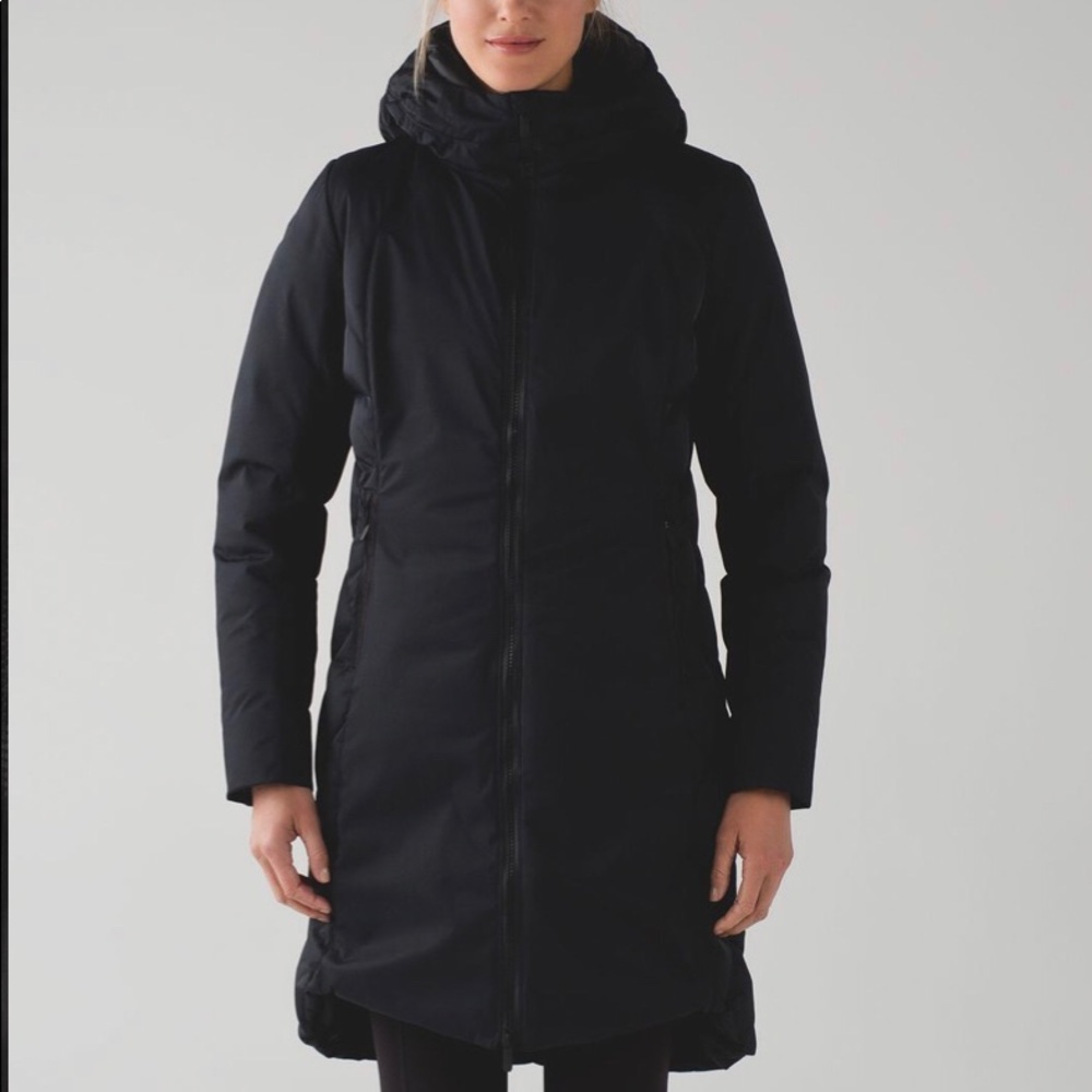 Lululemon Fluff the Cold Parka Size 2, Long winter jacket